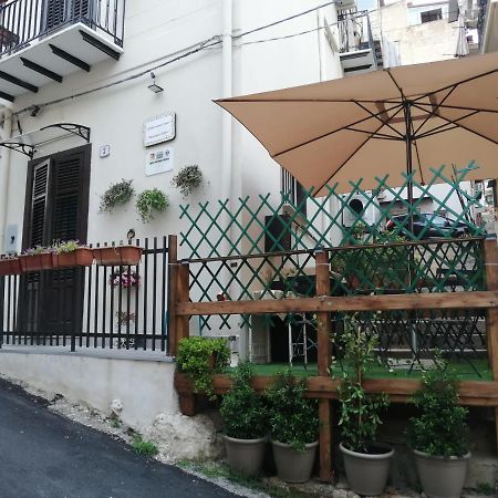 Opera Boutique Rooms 몬레알레 외부 사진