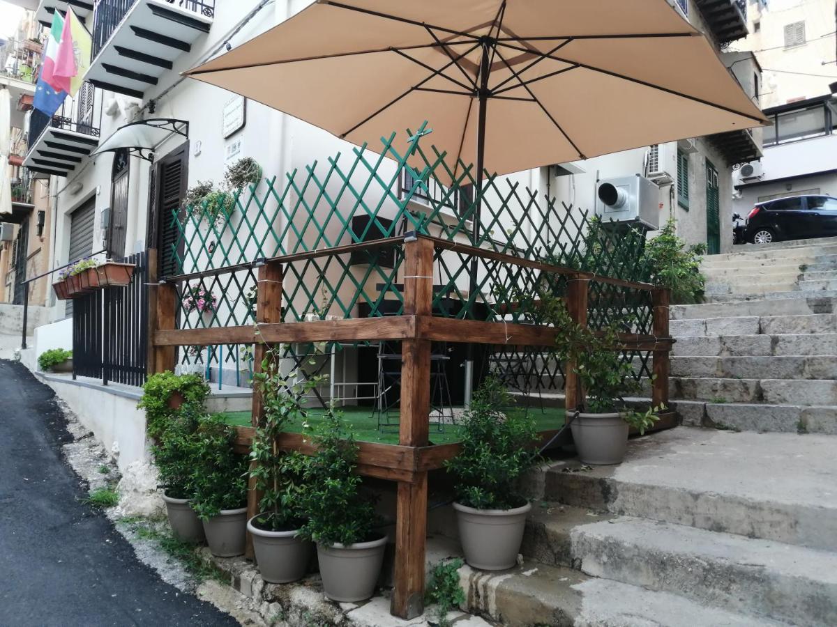 Opera Boutique Rooms 몬레알레 외부 사진