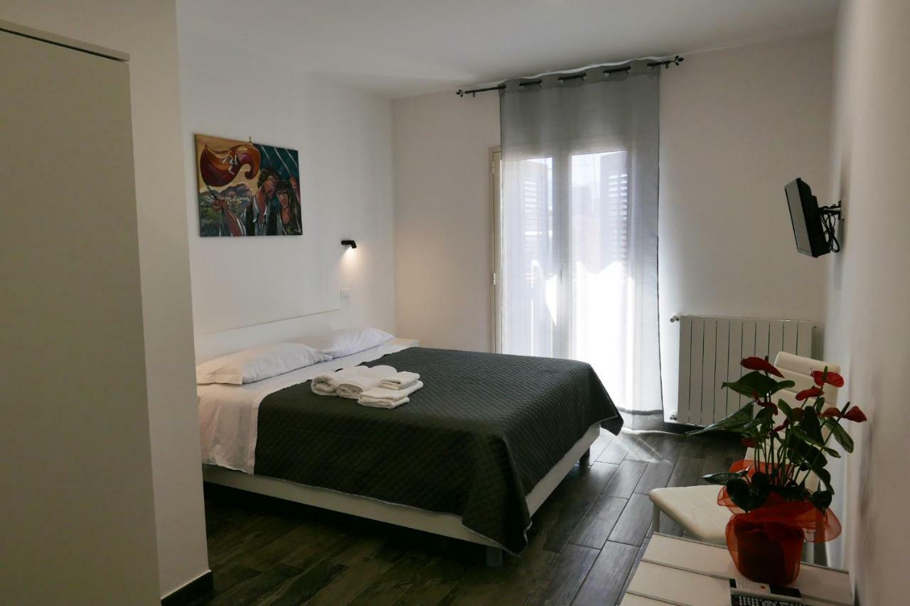 Opera Boutique Rooms 몬레알레 외부 사진