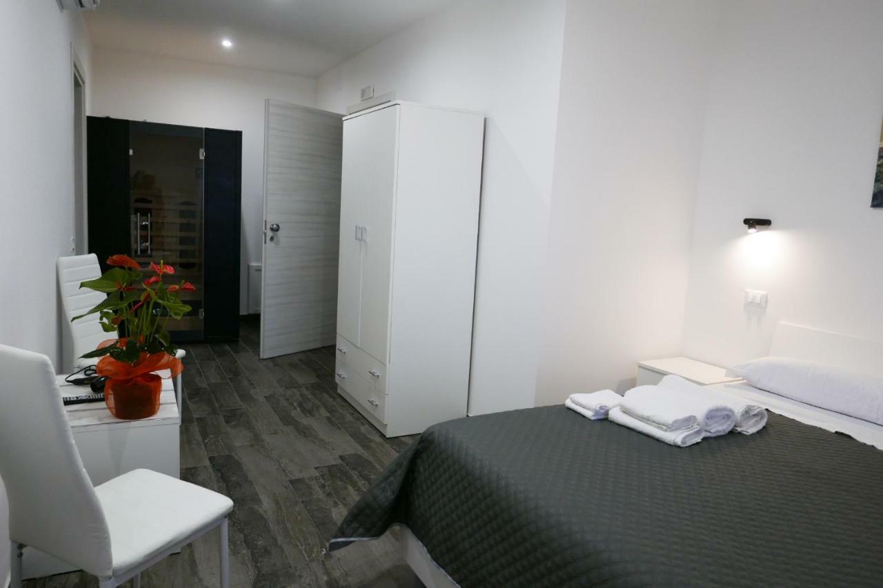 Opera Boutique Rooms 몬레알레 외부 사진