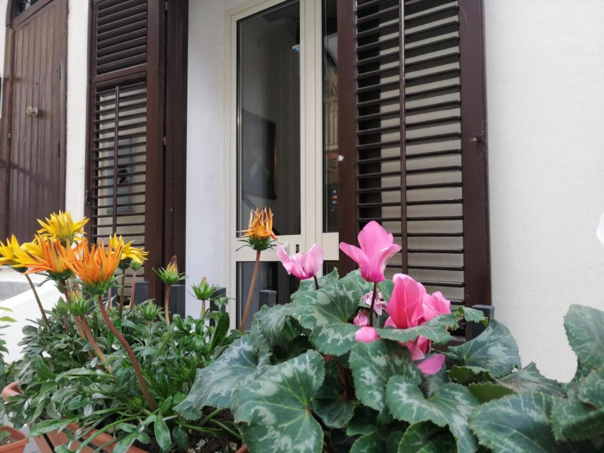 Opera Boutique Rooms 몬레알레 외부 사진
